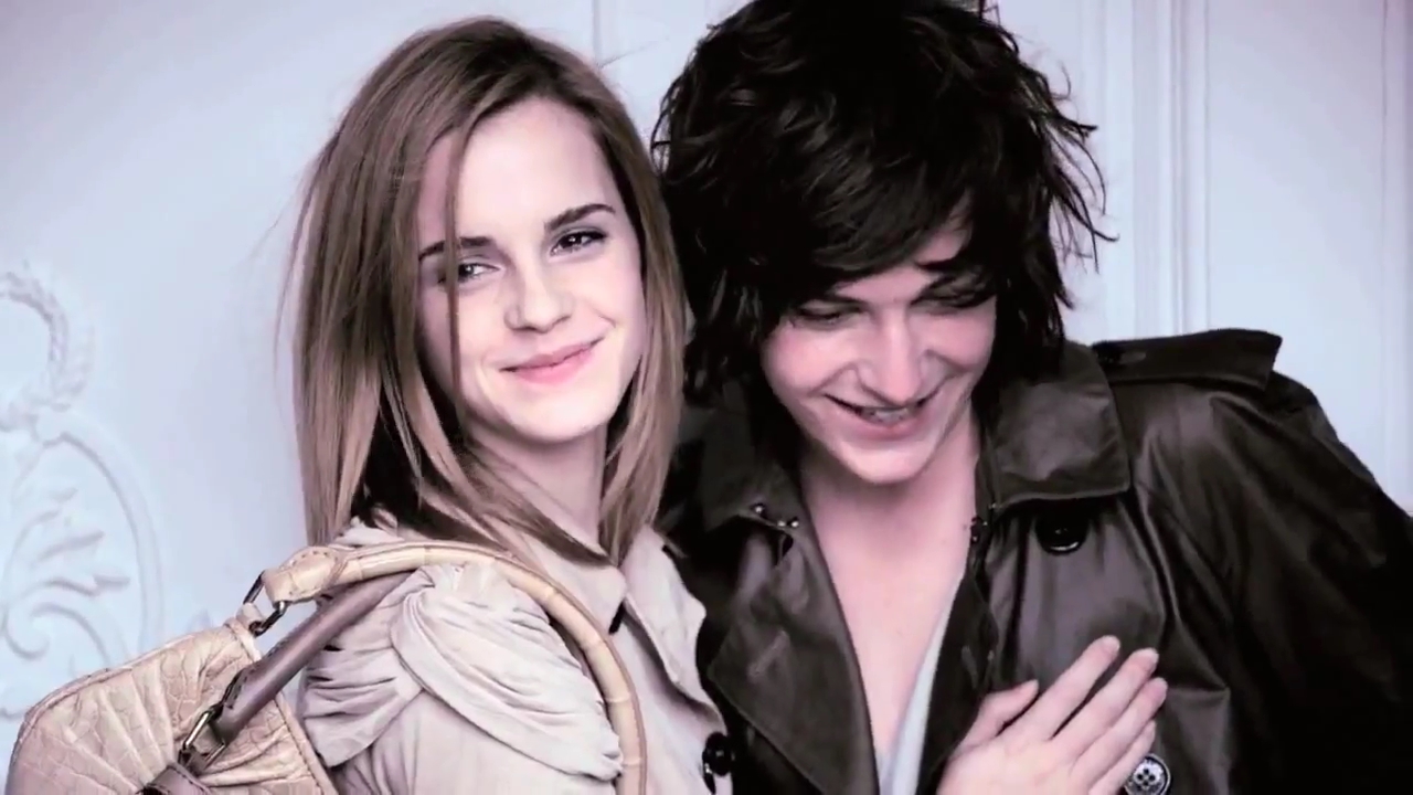 EmmaWatsonFan-nl_2010BurberrySprinSummerCampaign0141.jpg EmmaWatsonFan-nl_2010BurberrySprinSummerCampaign0141.jpg