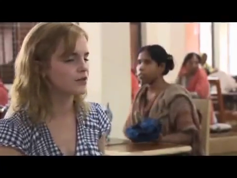 EmmaWatsonFan-nl_2010PeopleTree-Interview0400.jpg