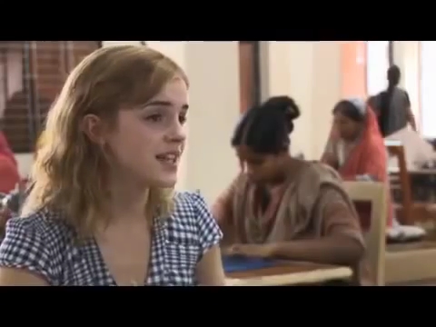 EmmaWatsonFan-nl_2010PeopleTree-Interview0436.jpg