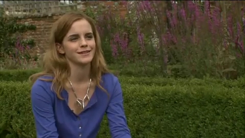 EmmaWatsonFan-nl_2010PeopleTree0136.jpg