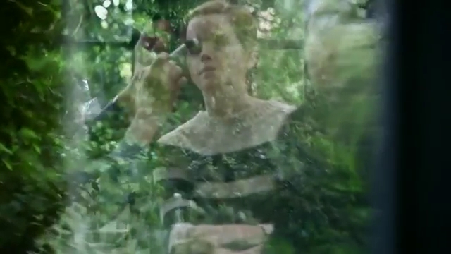 EmmaWatsonFan-nl_2011HarpersBazaar0010.jpg