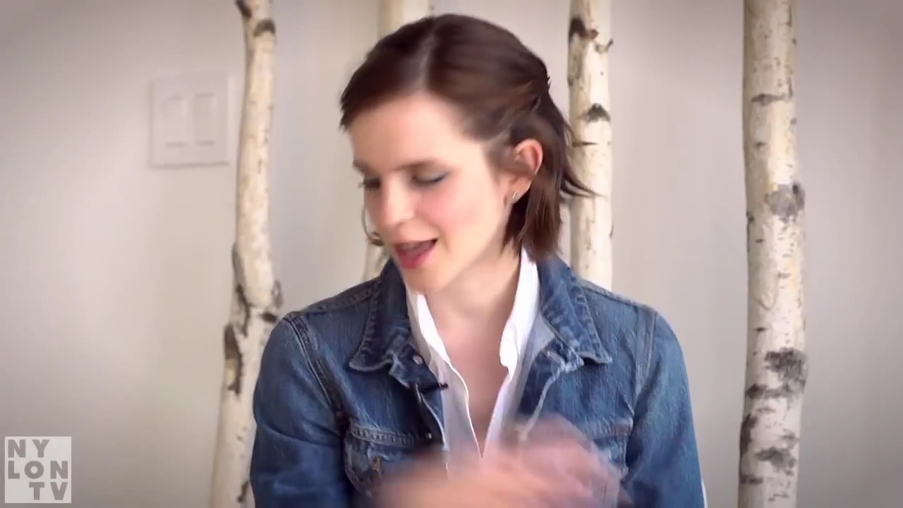 EmmaWatsonFan-nl_2012Nylon0056.jpg