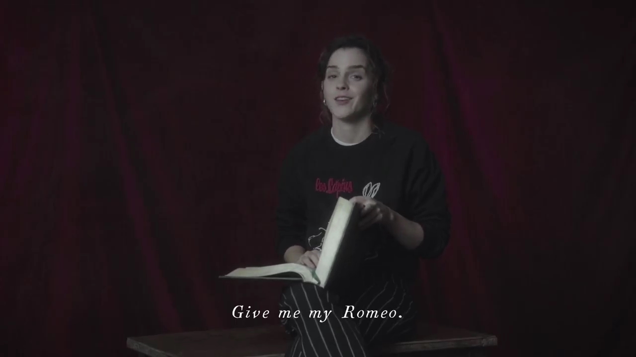 EmmaWatson-dot-nl_2020PirelliKalender-loveinrhymes00033.jpg
