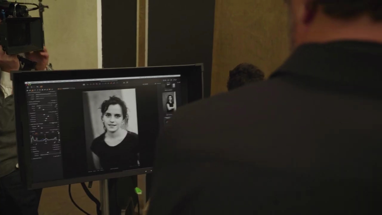 EmmaWatson-dot-nl_2020PirelliKalender-ADS00135.jpg