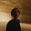 EmmaWatsonFan-dot-nl_2022PradaParadoxeFilm-MakingOf0260.jpg