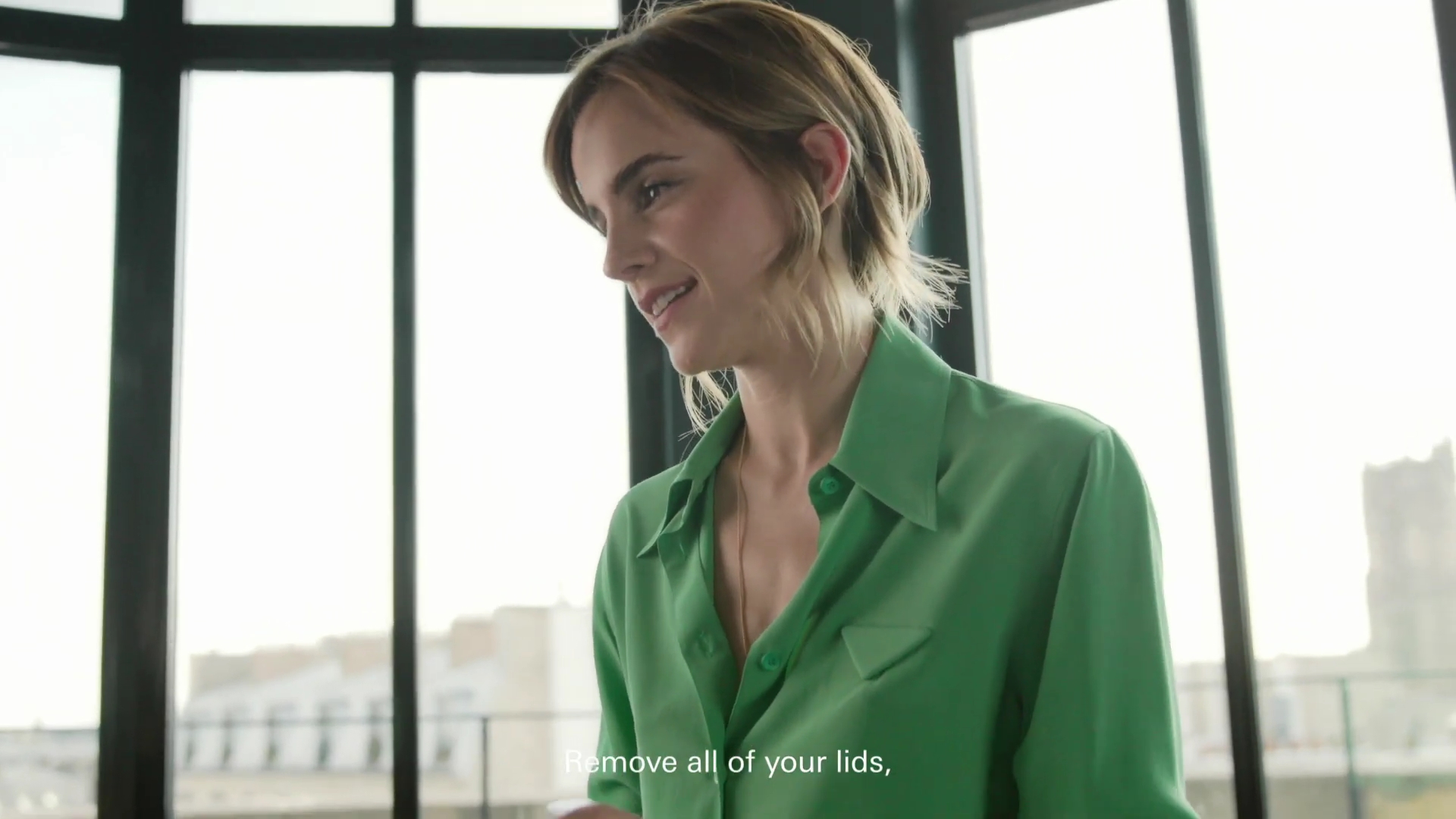 EmmaWatsonFan-dot-nl_2022PradaParadoxe-HowToRefillBottle0024.jpg EmmaWatsonFan-dot-nl_2022PradaParadoxe-HowToRefillBottle0024.jpg