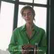 EmmaWatsonFan-dot-nl_2022PradaParadoxe-HowToRefillBottle0006.jpg