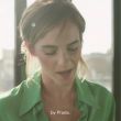 EmmaWatsonFan-dot-nl_2022PradaParadoxe-HowToRefillBottle0012.jpg