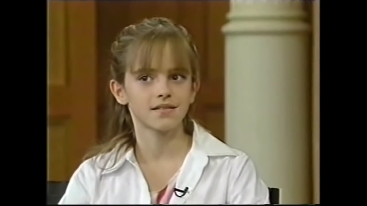 EmmaWatsonFan-nl_2002LiveWithRegisAndKelly0193.jpg EmmaWatsonFan-nl_2002LiveWithRegisAndKelly0193.jpg
