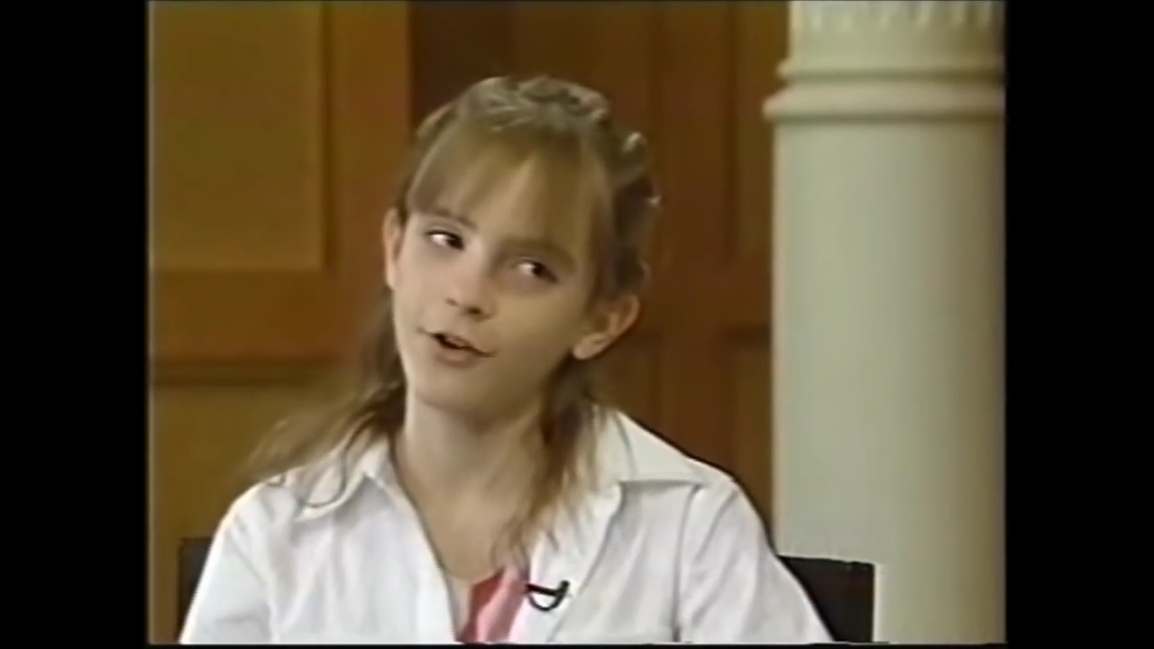 EmmaWatsonFan-nl_2002LiveWithRegisAndKelly0258.jpg