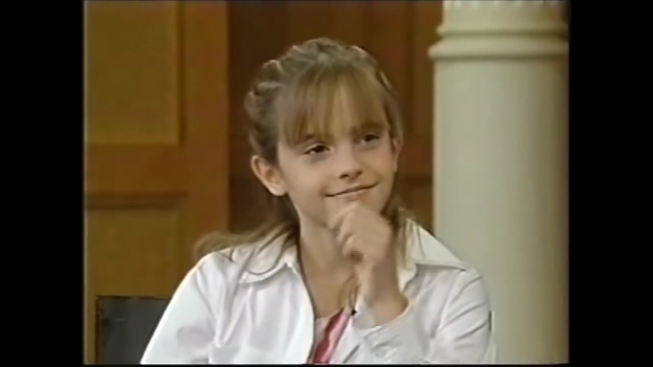 EmmaWatsonFan-nl_2002LiveWithRegisAndKelly0273.jpg