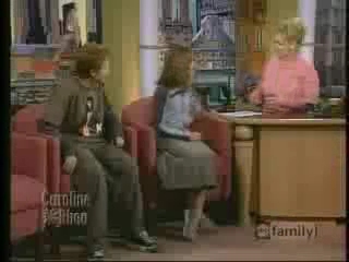 EmmaWatsonFan-nl_2002TheCarolineReahShow0094.jpg