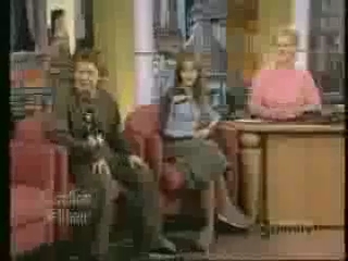 EmmaWatsonFan-nl_2002TheCarolineReahShow0323.jpg EmmaWatsonFan-nl_2002TheCarolineReahShow0323.jpg