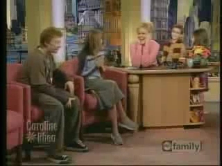 EmmaWatsonFan-nl_2002TheCarolineReahShow0417.jpg EmmaWatsonFan-nl_2002TheCarolineReahShow0417.jpg