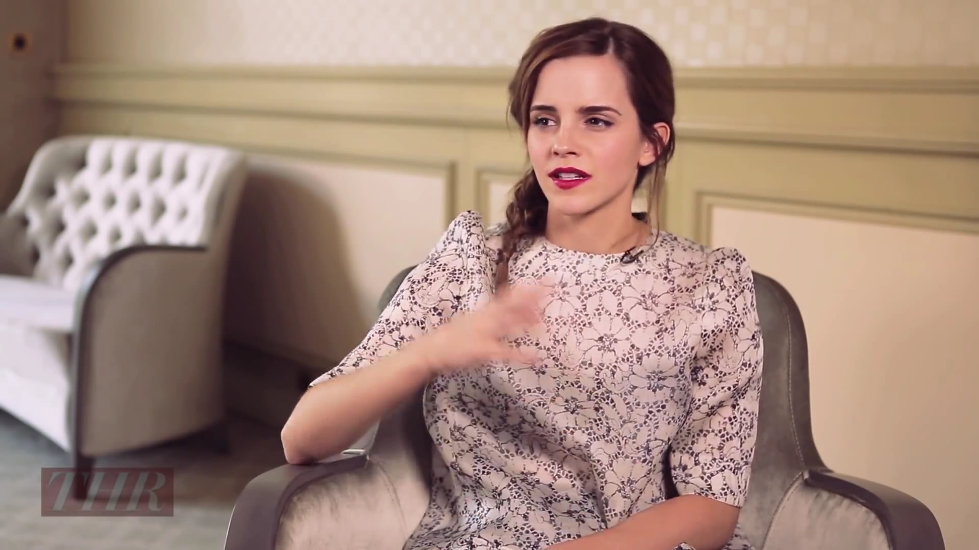 EmmaWatsonFan-nl_2013TheHollywoodReporter0112.jpg