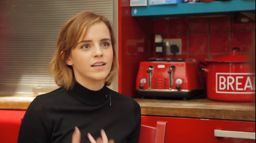 EmmaWatsonFan-nl_2016OurSharedShelf-InCoversationWithCaitlinMoran0235.jpg EmmaWatsonFan-nl_2016OurSharedShelf-InCoversationWithCaitlinMoran0235.jpg