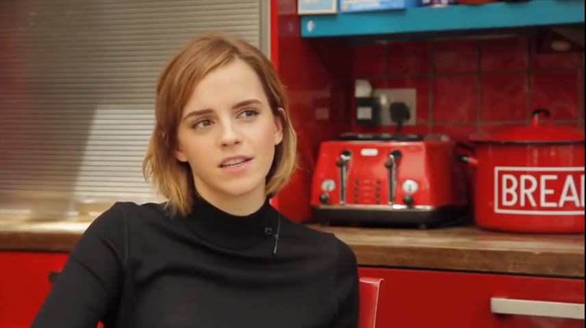 EmmaWatsonFan-nl_2016OurSharedShelf-InCoversationWithCaitlinMoran0817.jpg
