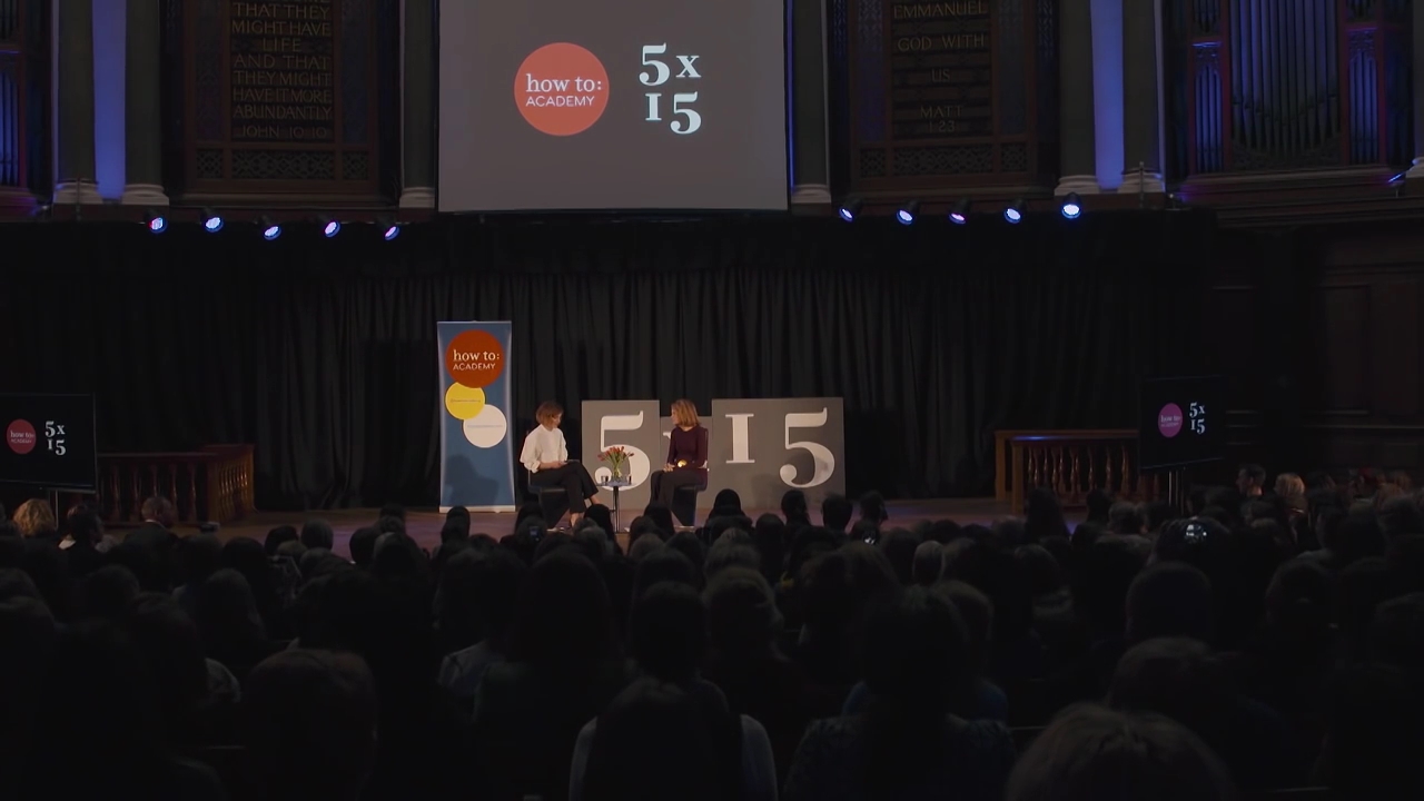 EmmaWatsonFan-nl_2016OurSharedShelf-InCoversationWithGloriaSteinem0031.jpg