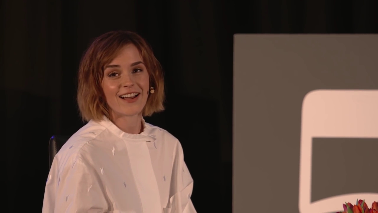 EmmaWatsonFan-nl_2016OurSharedShelf-InCoversationWithGloriaSteinem0182.jpg