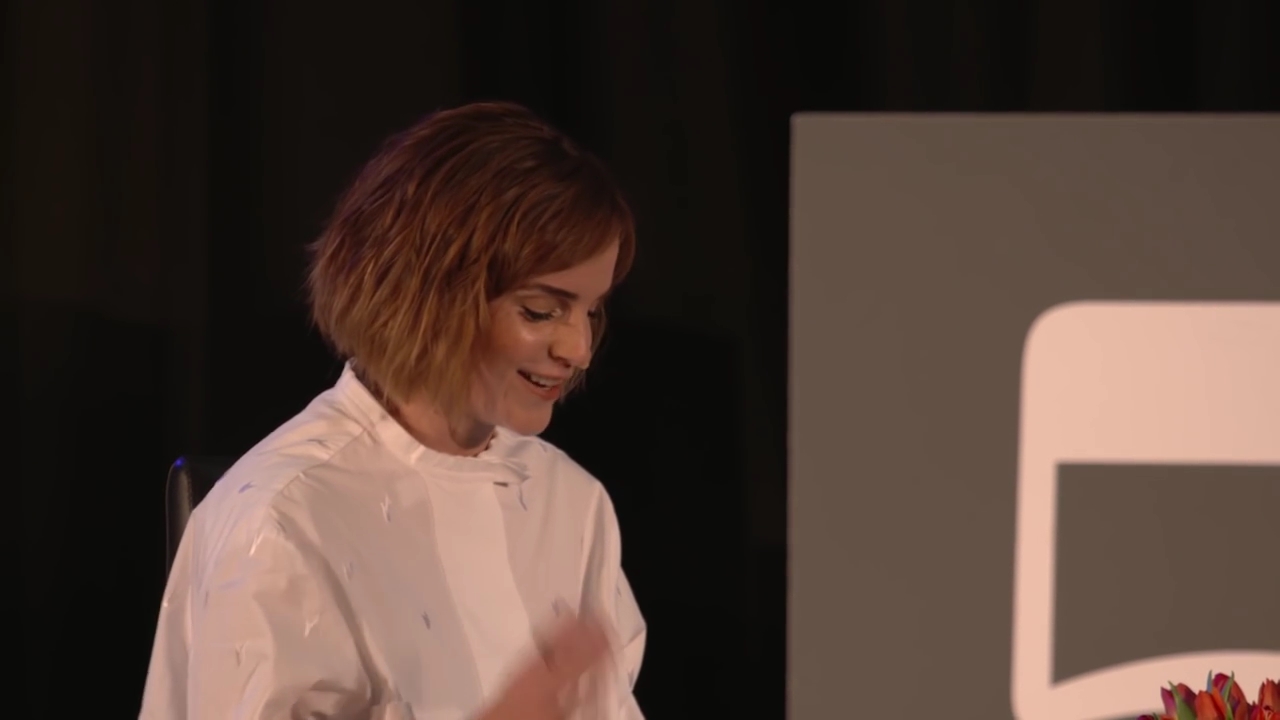 EmmaWatsonFan-nl_2016OurSharedShelf-InCoversationWithGloriaSteinem0183.jpg EmmaWatsonFan-nl_2016OurSharedShelf-InCoversationWithGloriaSteinem0183.jpg
