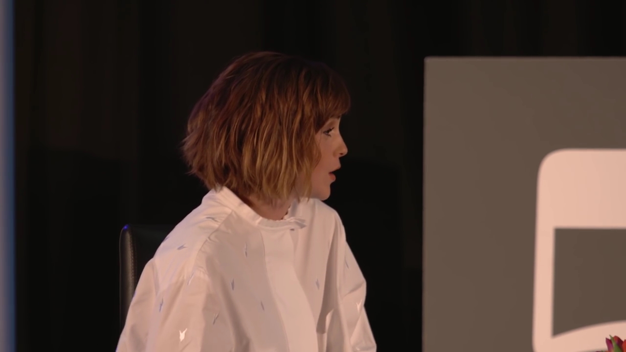 EmmaWatsonFan-nl_2016OurSharedShelf-InCoversationWithGloriaSteinem0516.jpg EmmaWatsonFan-nl_2016OurSharedShelf-InCoversationWithGloriaSteinem0516.jpg