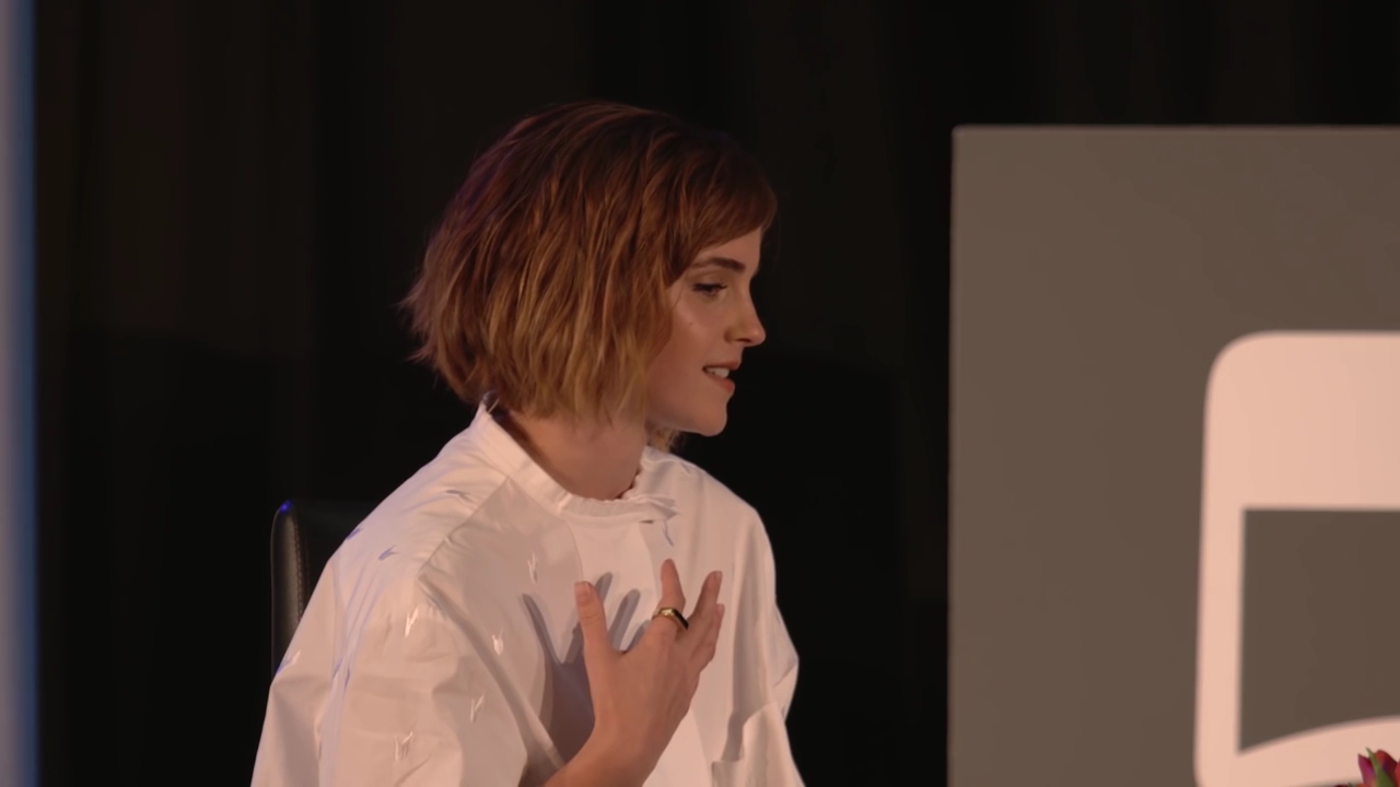 EmmaWatsonFan-nl_2016OurSharedShelf-InCoversationWithGloriaSteinem0549.jpg EmmaWatsonFan-nl_2016OurSharedShelf-InCoversationWithGloriaSteinem0549.jpg