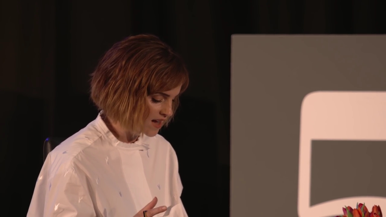EmmaWatsonFan-nl_2016OurSharedShelf-InCoversationWithGloriaSteinem0924.jpg EmmaWatsonFan-nl_2016OurSharedShelf-InCoversationWithGloriaSteinem0924.jpg