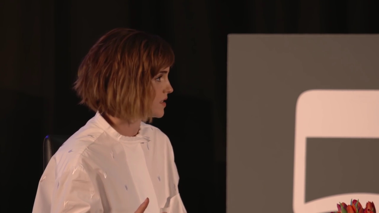 EmmaWatsonFan-nl_2016OurSharedShelf-InCoversationWithGloriaSteinem0968.jpg EmmaWatsonFan-nl_2016OurSharedShelf-InCoversationWithGloriaSteinem0968.jpg