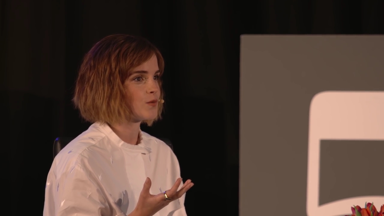 EmmaWatsonFan-nl_2016OurSharedShelf-InCoversationWithGloriaSteinem1336.jpg