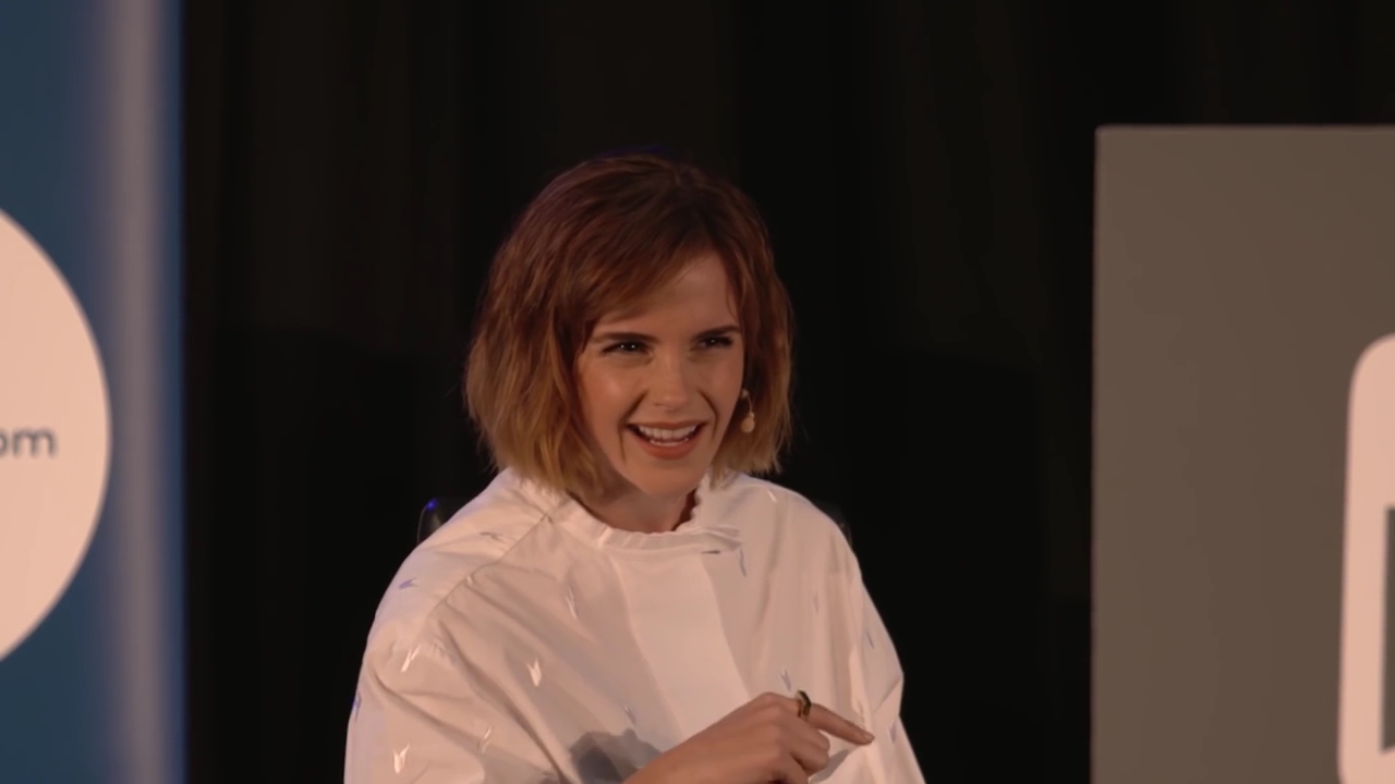 EmmaWatsonFan-nl_2016OurSharedShelf-InCoversationWithGloriaSteinem1431.jpg EmmaWatsonFan-nl_2016OurSharedShelf-InCoversationWithGloriaSteinem1431.jpg