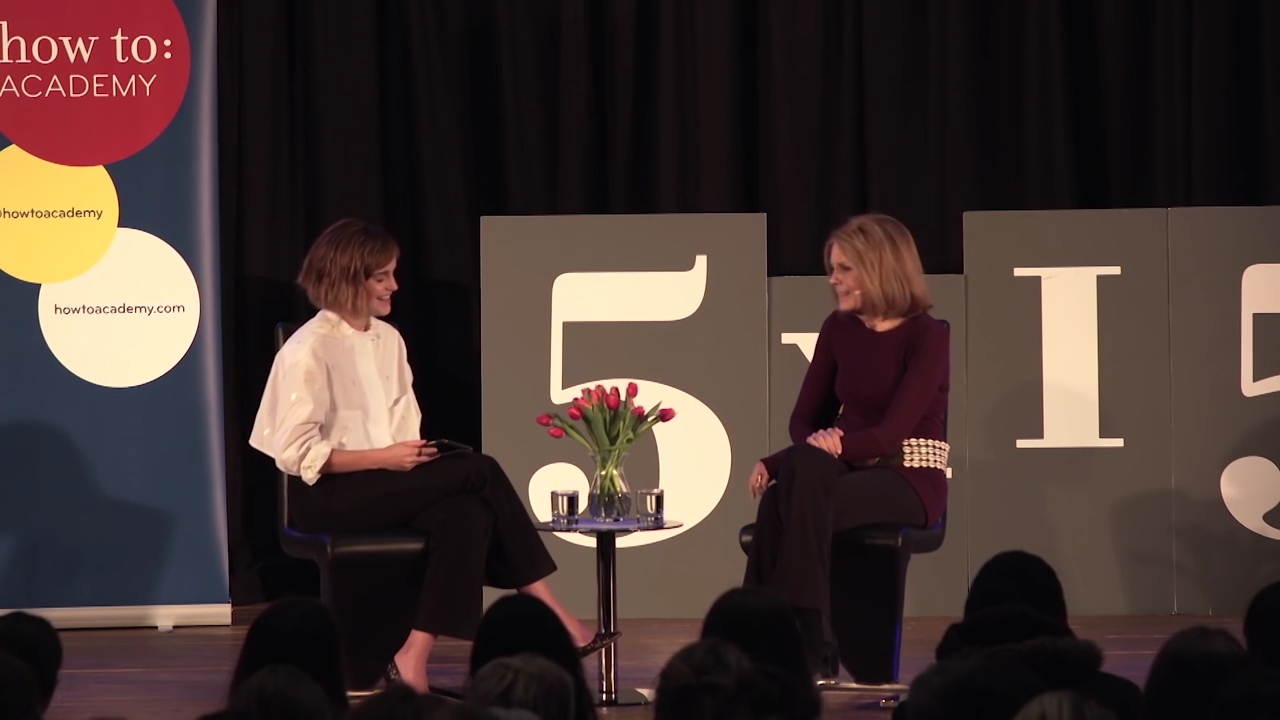 EmmaWatsonFan-nl_2016OurSharedShelf-InCoversationWithGloriaSteinem1464.jpg