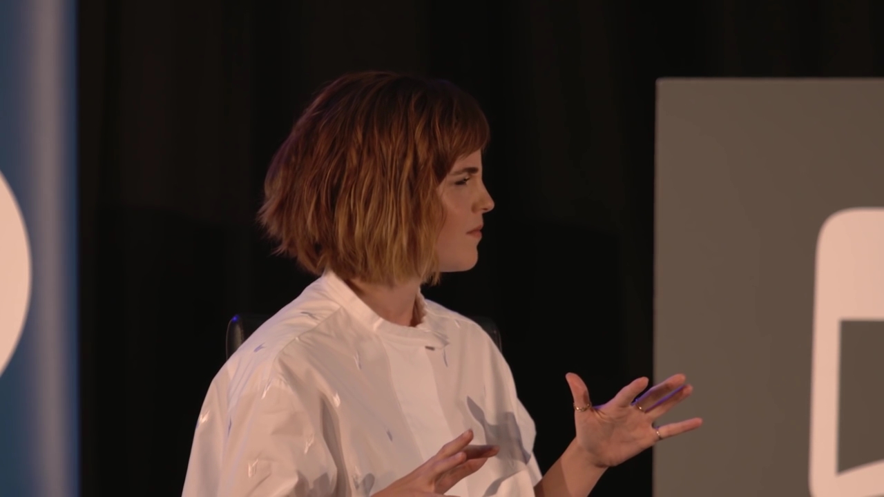 EmmaWatsonFan-nl_2016OurSharedShelf-InCoversationWithGloriaSteinem1636.jpg EmmaWatsonFan-nl_2016OurSharedShelf-InCoversationWithGloriaSteinem1636.jpg