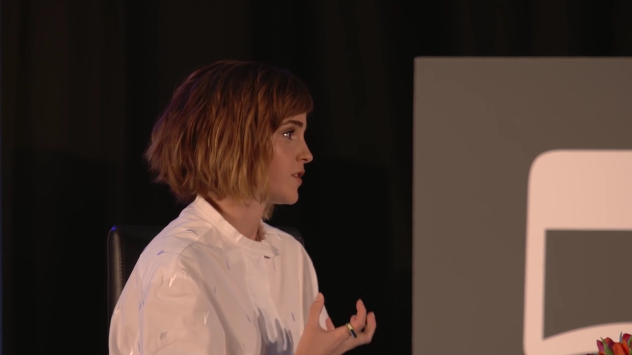 EmmaWatsonFan-nl_2016OurSharedShelf-InCoversationWithGloriaSteinem2229.jpg EmmaWatsonFan-nl_2016OurSharedShelf-InCoversationWithGloriaSteinem2229.jpg