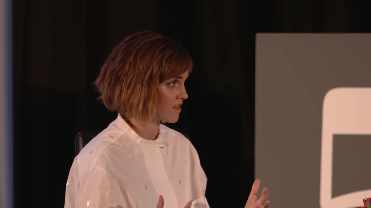 EmmaWatsonFan-nl_2016OurSharedShelf-InCoversationWithGloriaSteinem2522.jpg EmmaWatsonFan-nl_2016OurSharedShelf-InCoversationWithGloriaSteinem2522.jpg