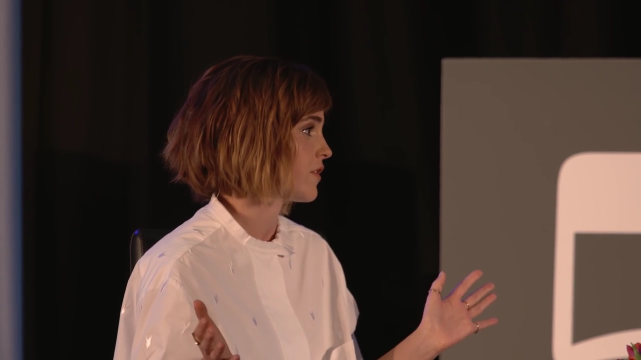 EmmaWatsonFan-nl_2016OurSharedShelf-InCoversationWithGloriaSteinem2546.jpg