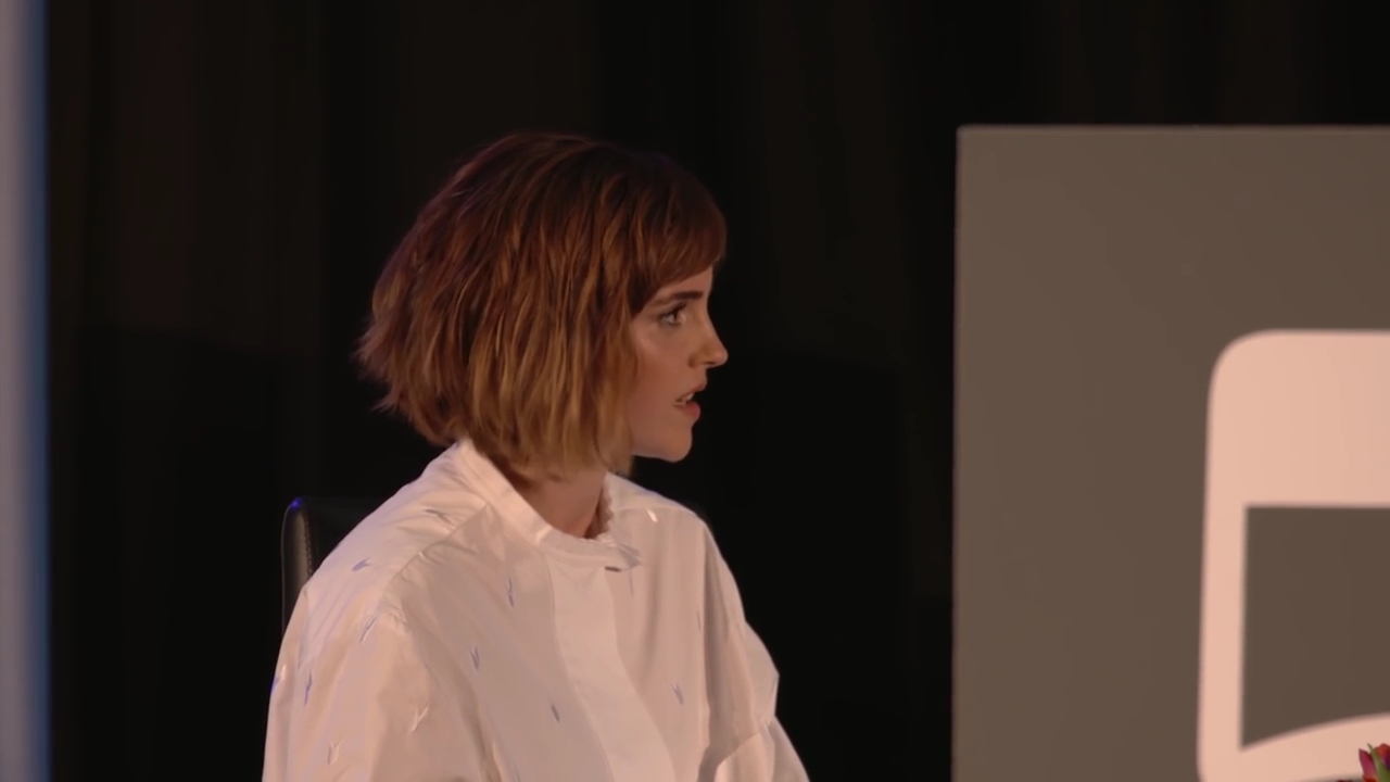 EmmaWatsonFan-nl_2016OurSharedShelf-InCoversationWithGloriaSteinem2558.jpg EmmaWatsonFan-nl_2016OurSharedShelf-InCoversationWithGloriaSteinem2558.jpg