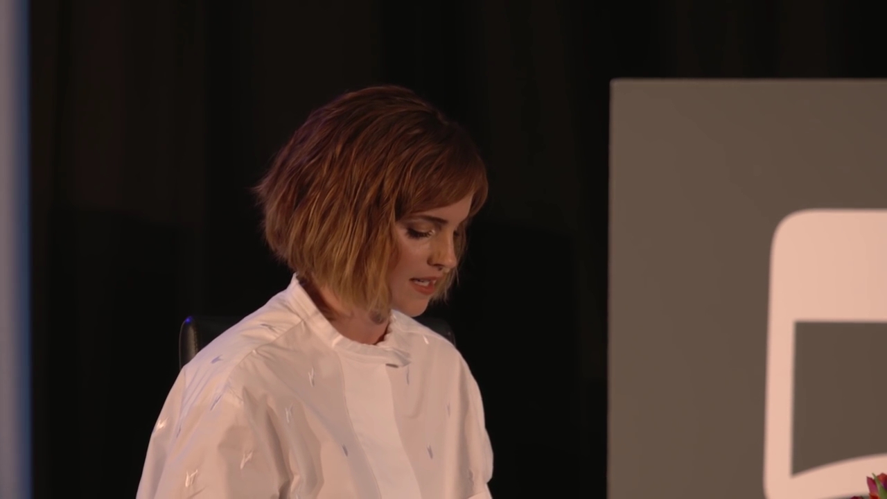 EmmaWatsonFan-nl_2016OurSharedShelf-InCoversationWithGloriaSteinem2585.jpg EmmaWatsonFan-nl_2016OurSharedShelf-InCoversationWithGloriaSteinem2585.jpg