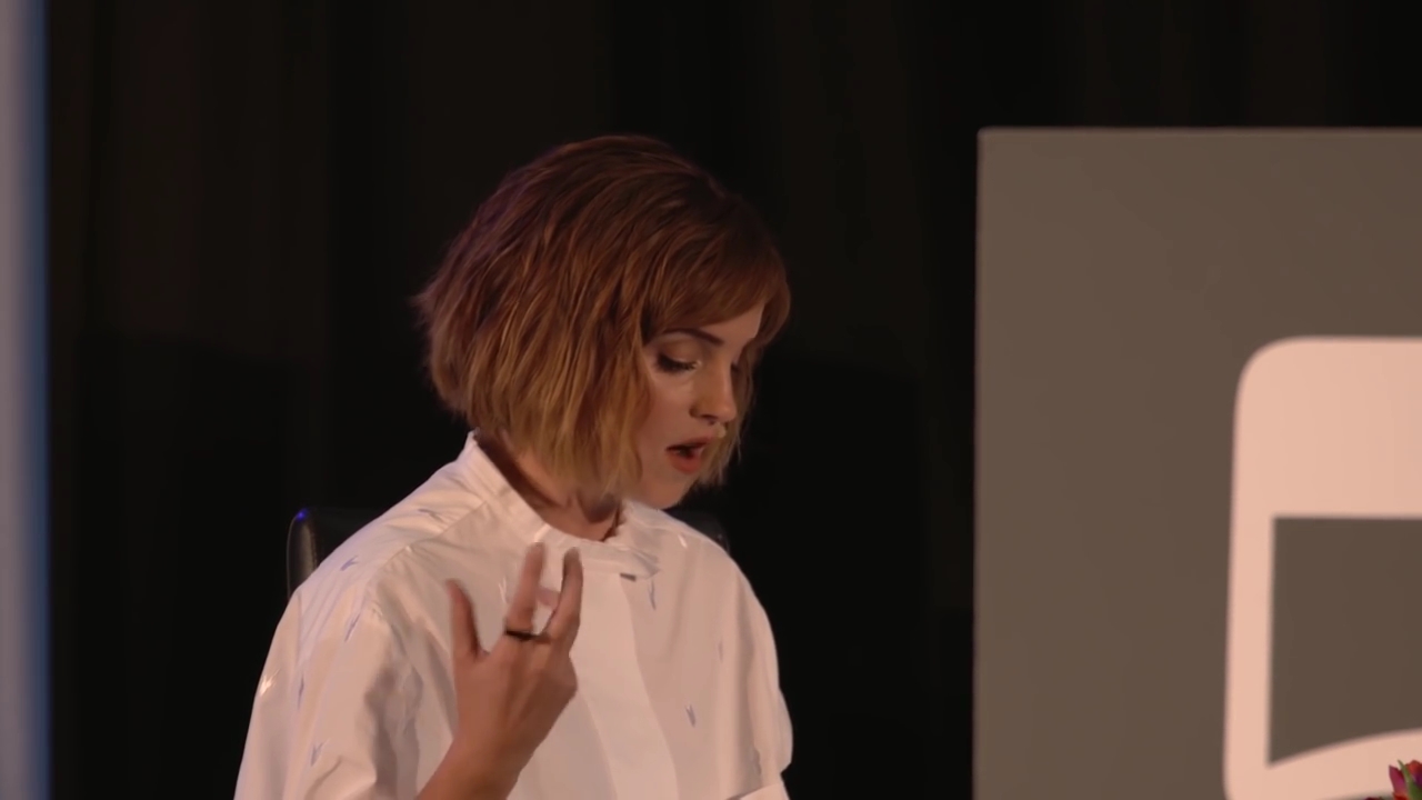 EmmaWatsonFan-nl_2016OurSharedShelf-InCoversationWithGloriaSteinem2592.jpg EmmaWatsonFan-nl_2016OurSharedShelf-InCoversationWithGloriaSteinem2592.jpg