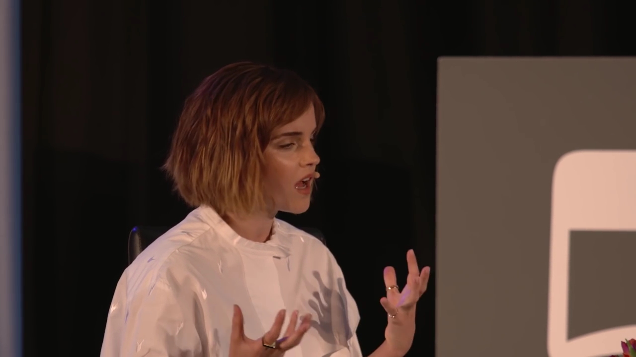 EmmaWatsonFan-nl_2016OurSharedShelf-InCoversationWithGloriaSteinem2607.jpg EmmaWatsonFan-nl_2016OurSharedShelf-InCoversationWithGloriaSteinem2607.jpg