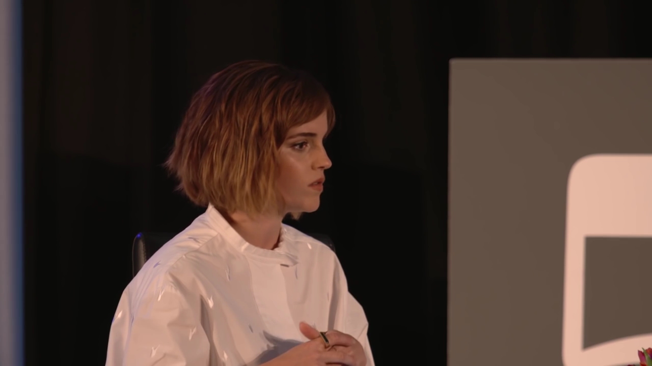 EmmaWatsonFan-nl_2016OurSharedShelf-InCoversationWithGloriaSteinem2608.jpg EmmaWatsonFan-nl_2016OurSharedShelf-InCoversationWithGloriaSteinem2608.jpg