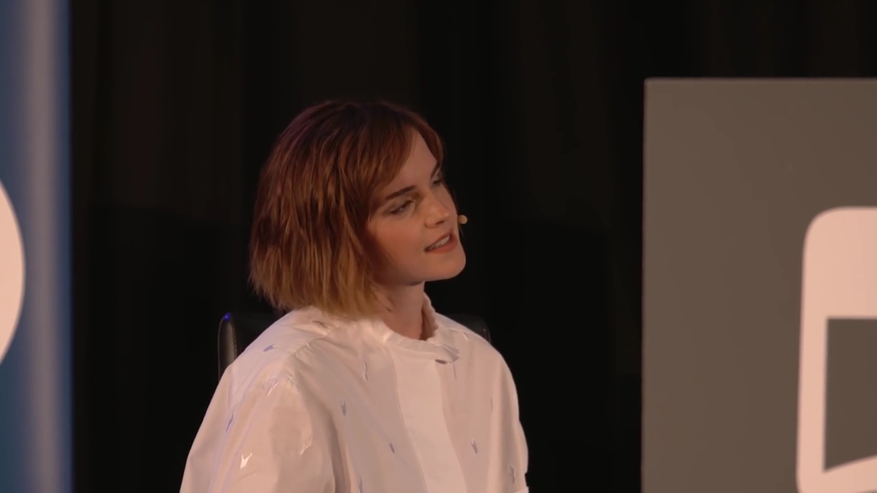 EmmaWatsonFan-nl_2016OurSharedShelf-InCoversationWithGloriaSteinem3082.jpg EmmaWatsonFan-nl_2016OurSharedShelf-InCoversationWithGloriaSteinem3082.jpg