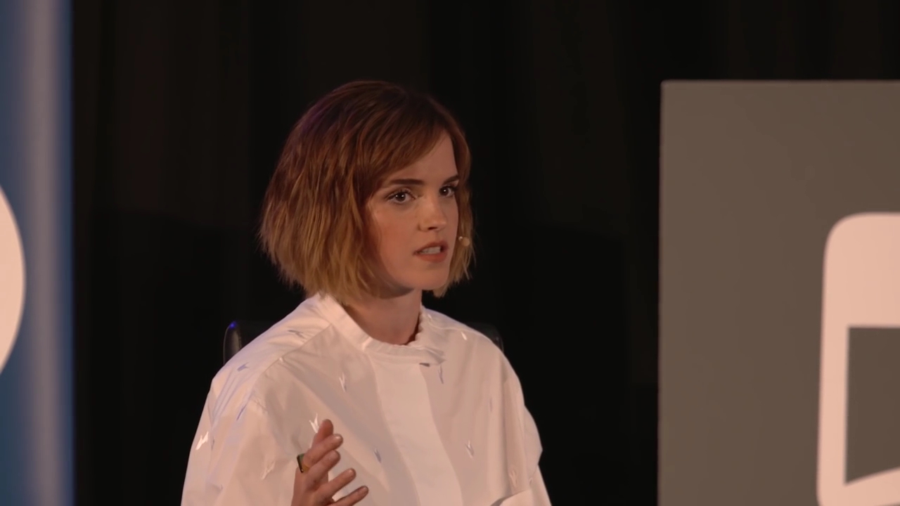 EmmaWatsonFan-nl_2016OurSharedShelf-InCoversationWithGloriaSteinem3145.jpg EmmaWatsonFan-nl_2016OurSharedShelf-InCoversationWithGloriaSteinem3145.jpg