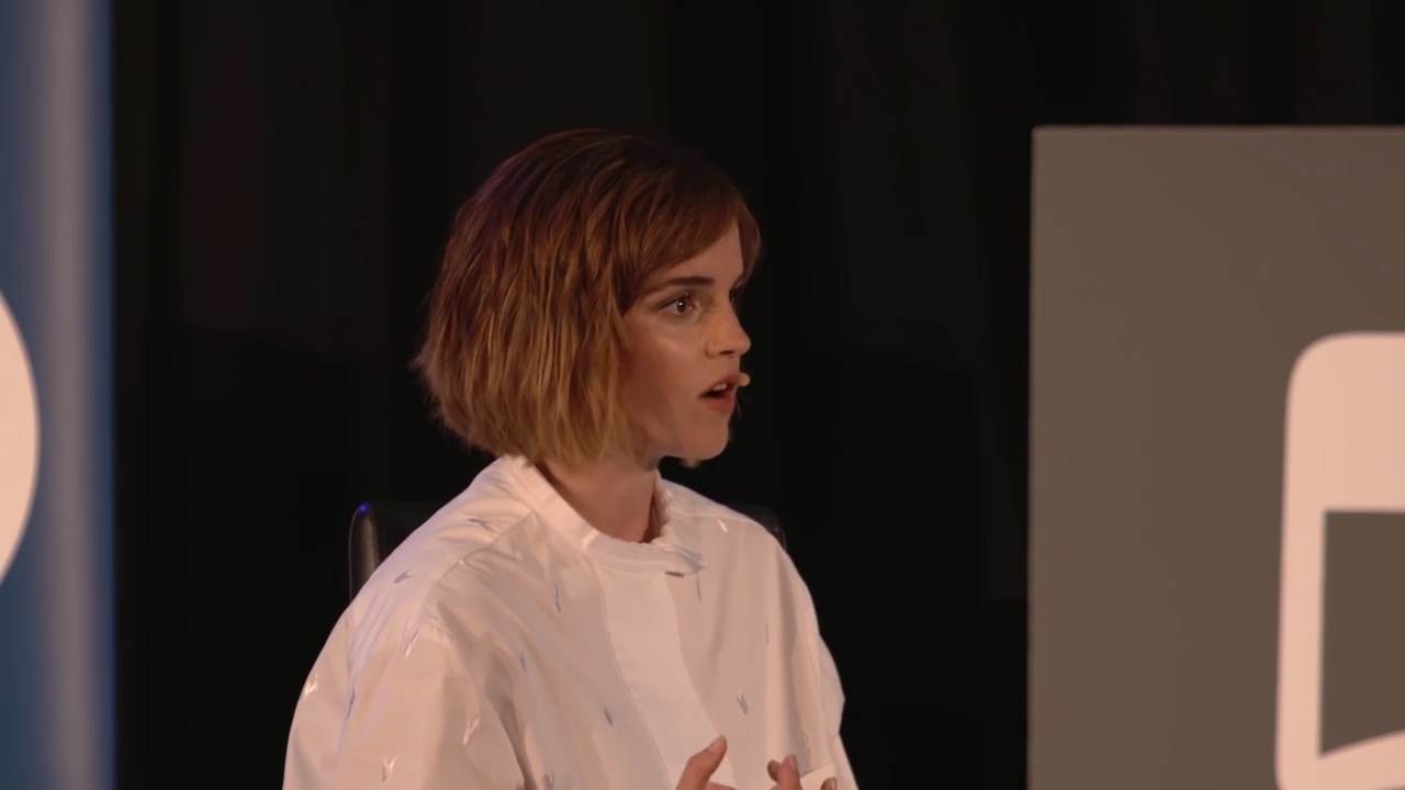 EmmaWatsonFan-nl_2016OurSharedShelf-InCoversationWithGloriaSteinem3158.jpg EmmaWatsonFan-nl_2016OurSharedShelf-InCoversationWithGloriaSteinem3158.jpg