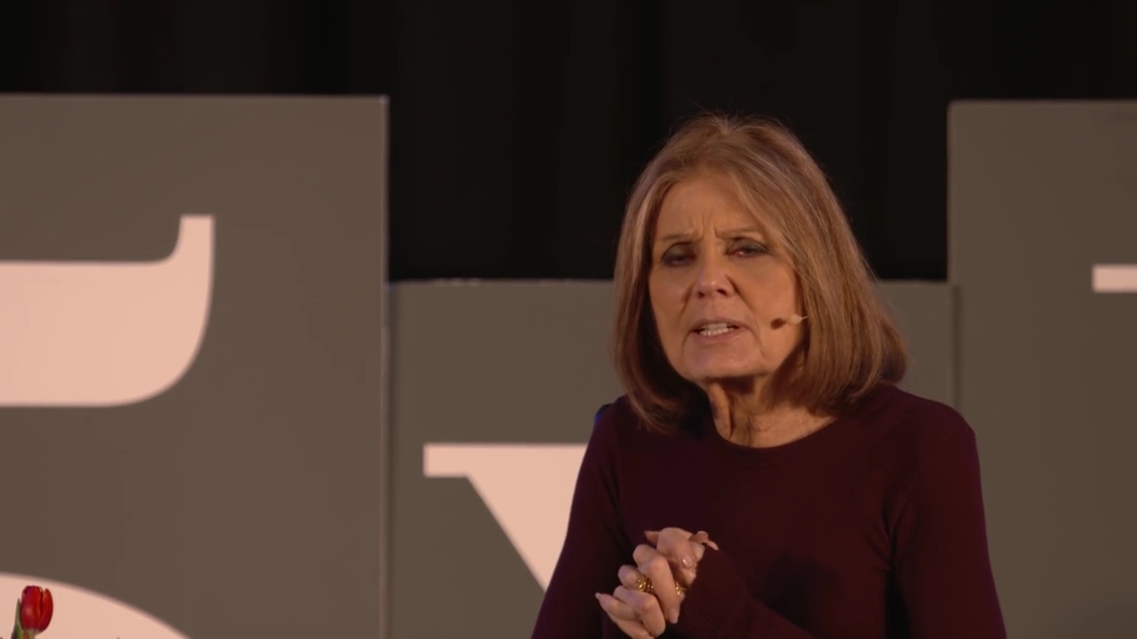 EmmaWatsonFan-nl_2016OurSharedShelf-InCoversationWithGloriaSteinem3279.jpg EmmaWatsonFan-nl_2016OurSharedShelf-InCoversationWithGloriaSteinem3279.jpg