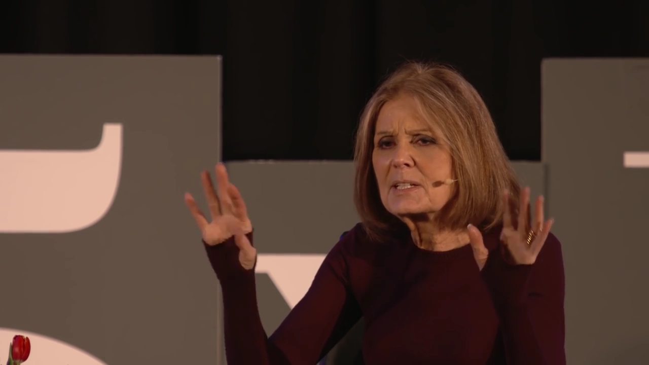 EmmaWatsonFan-nl_2016OurSharedShelf-InCoversationWithGloriaSteinem3282.jpg