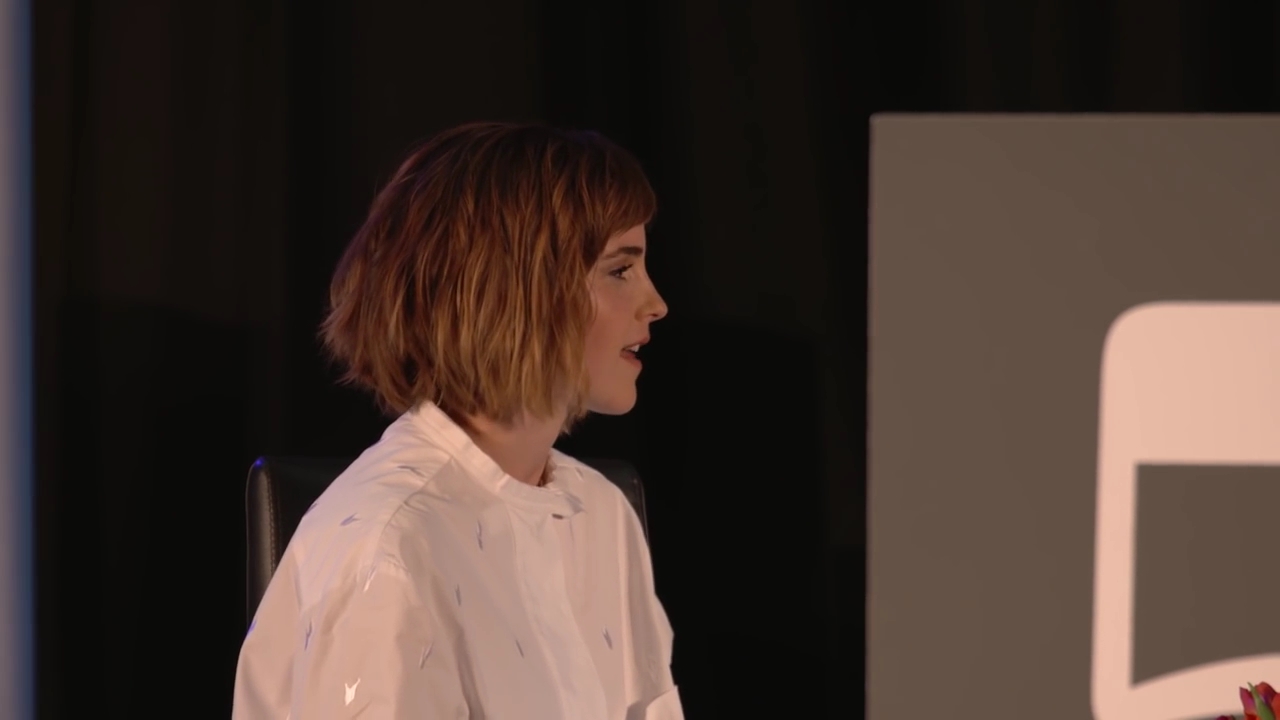 EmmaWatsonFan-nl_2016OurSharedShelf-InCoversationWithGloriaSteinem3365.jpg