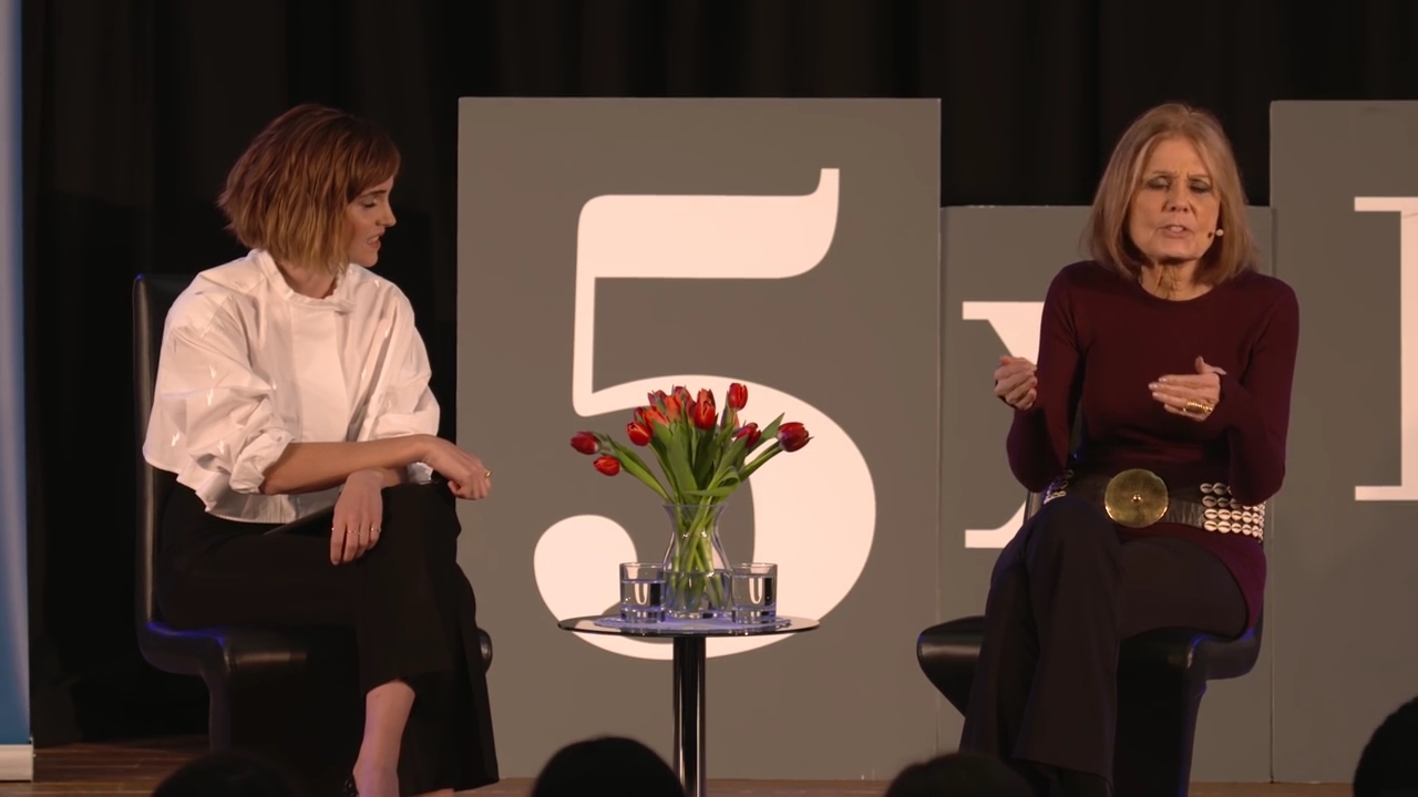 EmmaWatsonFan-nl_2016OurSharedShelf-InCoversationWithGloriaSteinem4858.jpg EmmaWatsonFan-nl_2016OurSharedShelf-InCoversationWithGloriaSteinem4858.jpg