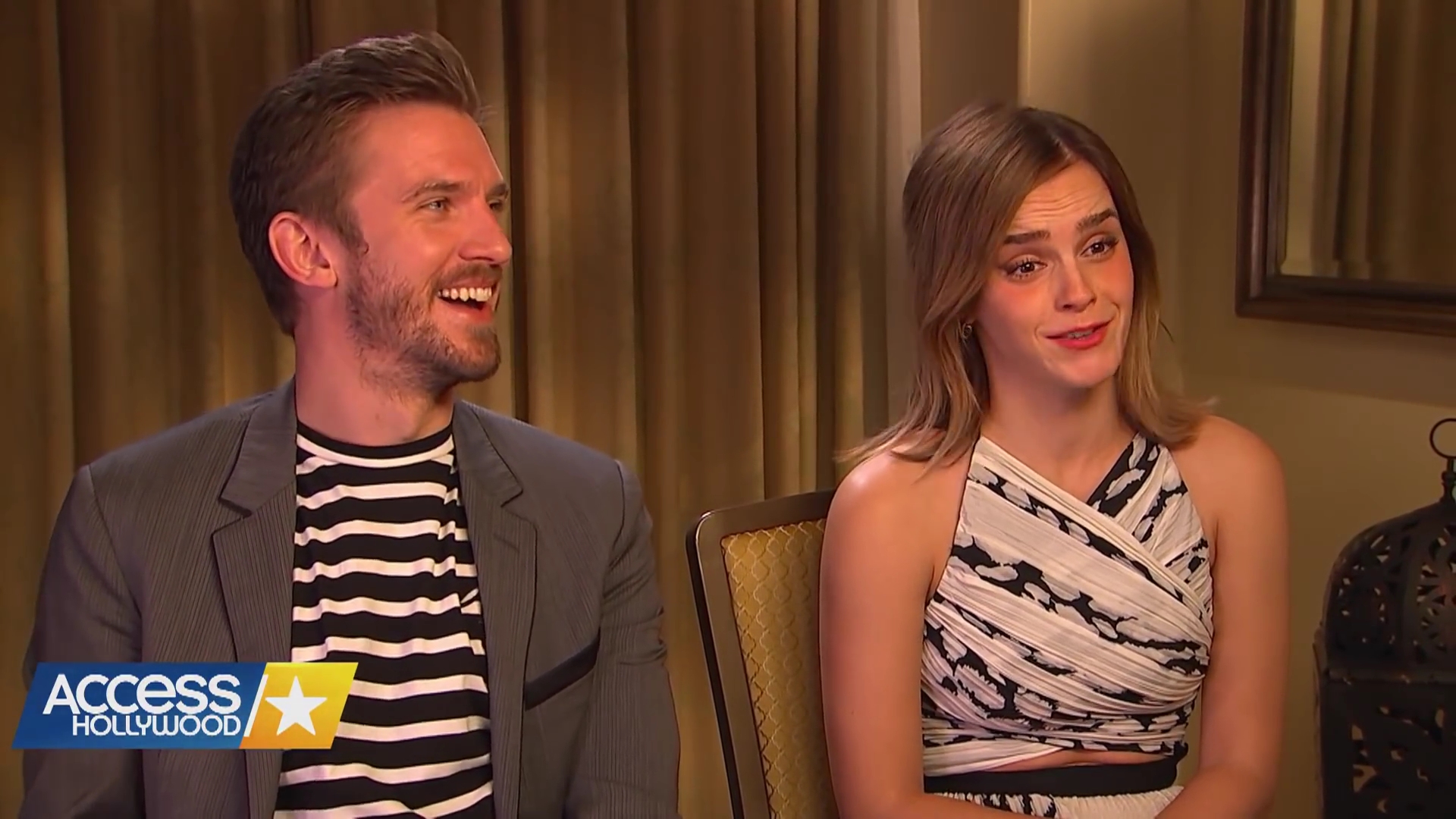 EmmaWatsonFan-dot-nl_2017AccesHollywood0018.jpg EmmaWatsonFan-dot-nl_2017AccesHollywood0018.jpg