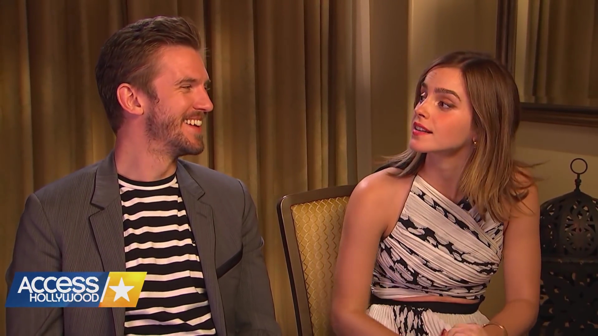 EmmaWatsonFan-dot-nl_2017AccesHollywood0135.jpg EmmaWatsonFan-dot-nl_2017AccesHollywood0135.jpg