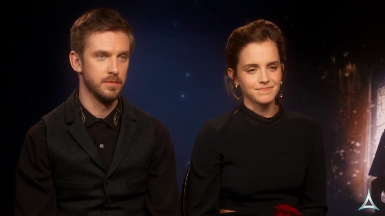EmmaWatsonFan-dot-NL2017BeautyAndTheBeastPressJunket-AxXyt0073.jpg